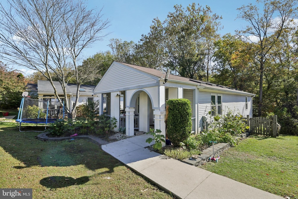 Pending $415,000 • Co-Listing Agent