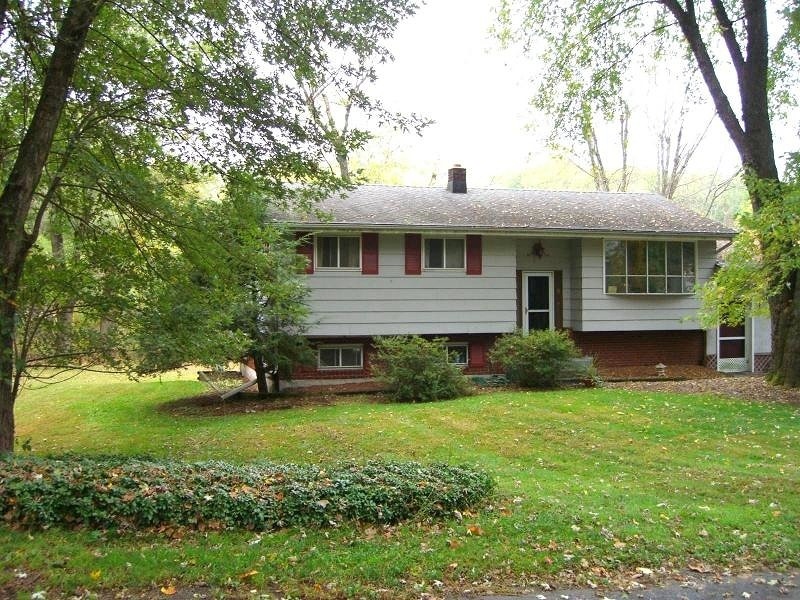 9 Coolidge Ct, Califon, NJ 07830 - photo 1