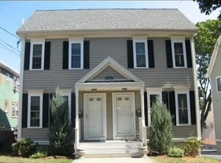 142 Clark St unit 1, Waltham, MA 02453 - photo 1