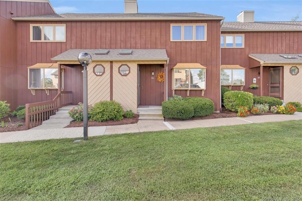 186 Skyview Dr unit 186, Cromwell, CT 06416 - photo 1