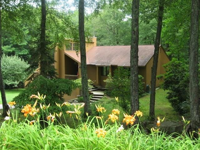 33 Den Rd, New Hartford, CT 06057 - photo 1