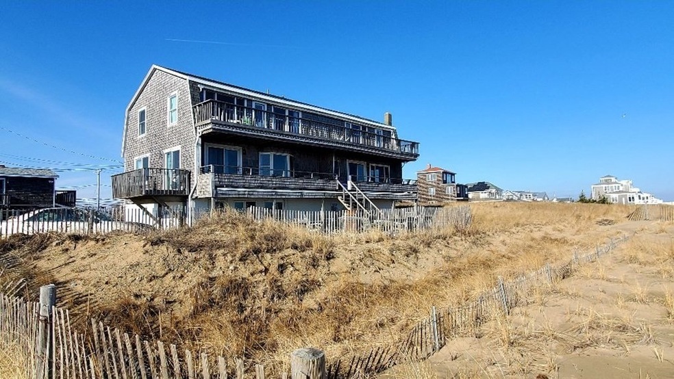 3 11th St unit A, Newbury, MA 01951 - photo 1