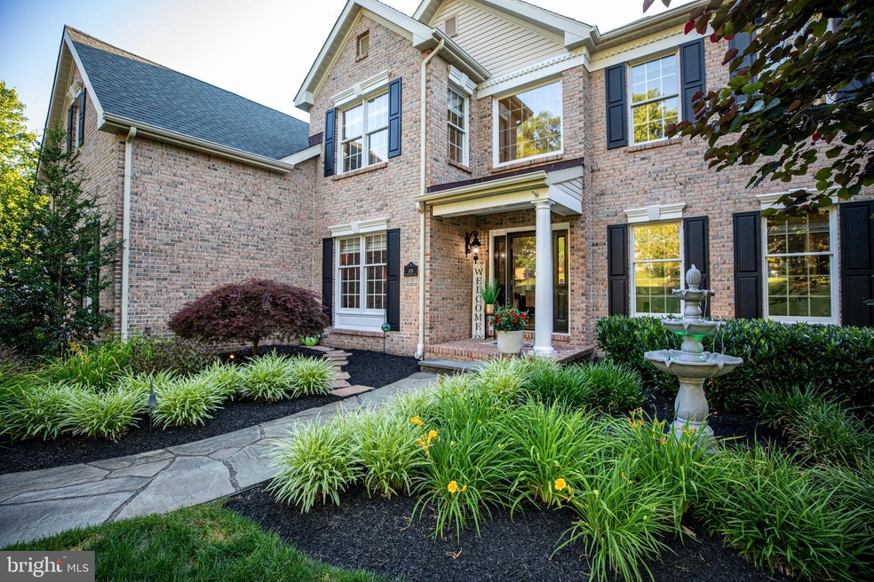 476 Springview Ln, Phoenixville, PA 19460 - photo 1