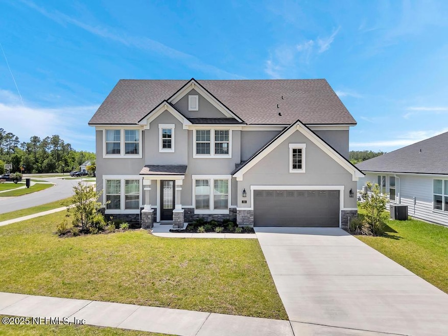 For Sale $614,900 • Co-Listing Agent