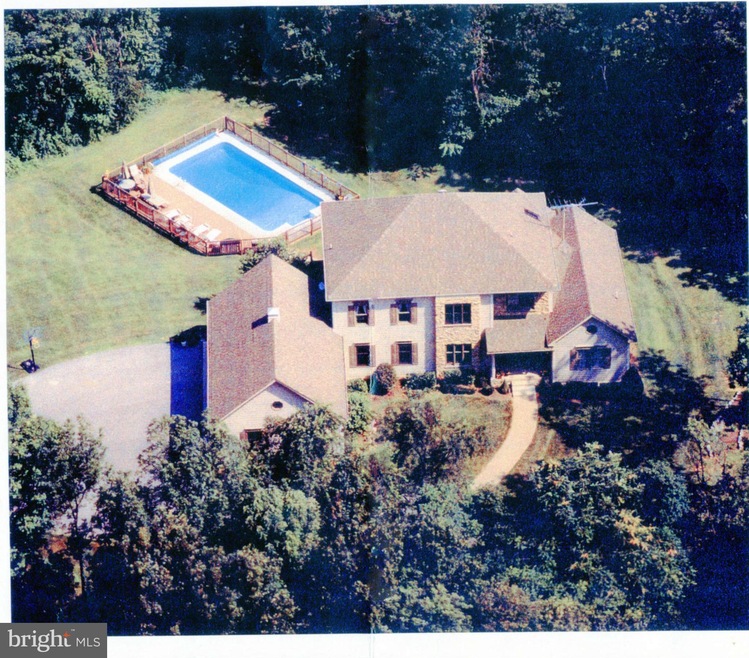 128 Babbs Run Ln, Winchester, VA 22603 - photo 1