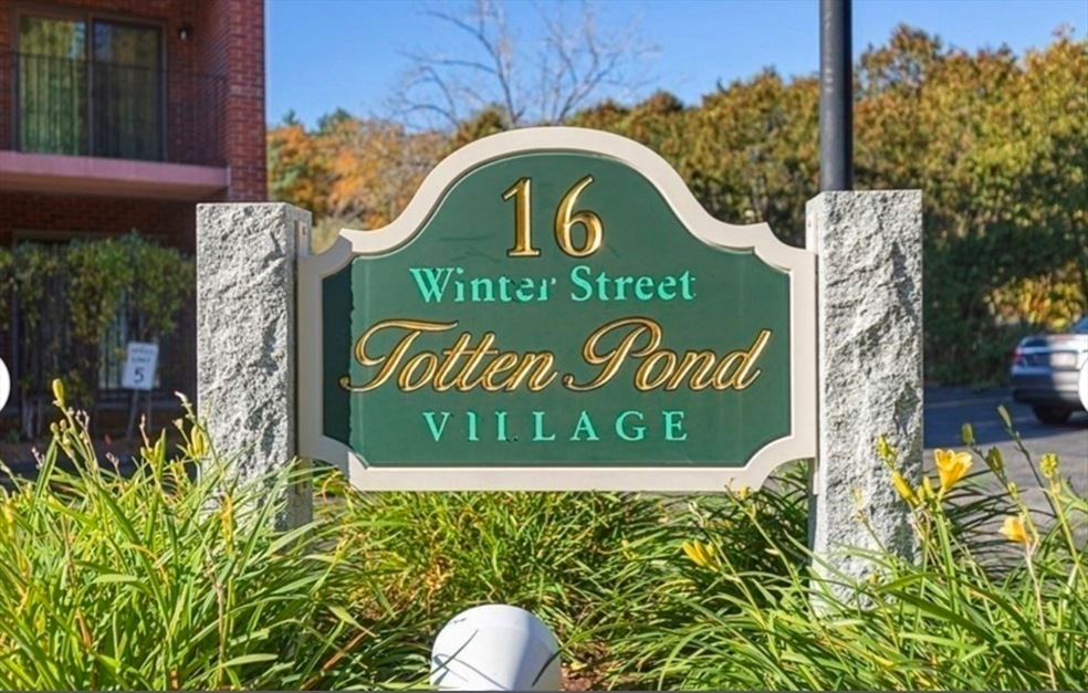 Totten Pond Village unit 46A, Waltham, MA 02451 - photo 1