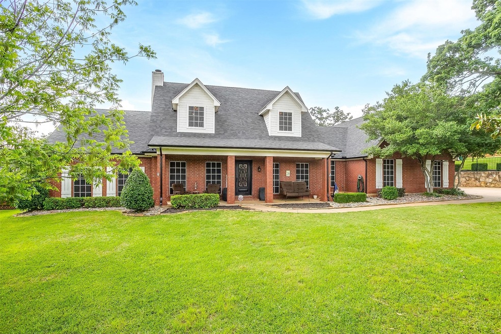 Under Contract $865,000
