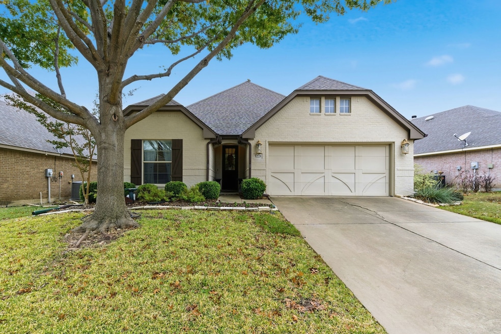 5228 Agave Way, Fort Worth, TX 76126 - photo 1