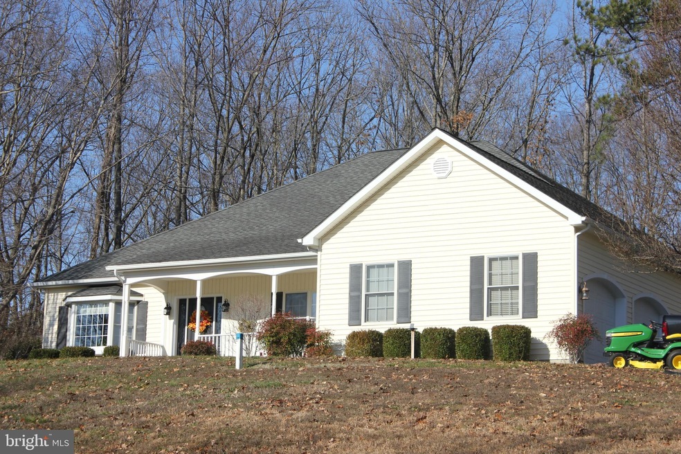 42420 Dean Forest Ct, Leonardtown, MD 20650 - photo 1