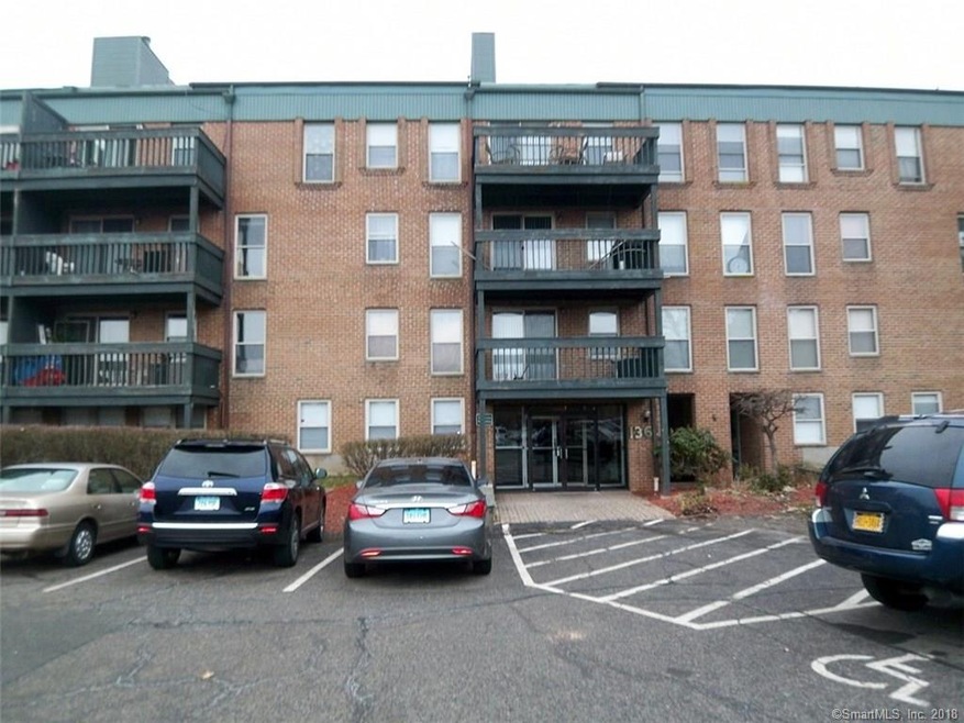 136 Kane St unit B6, West Hartford, CT 06119 - photo 1