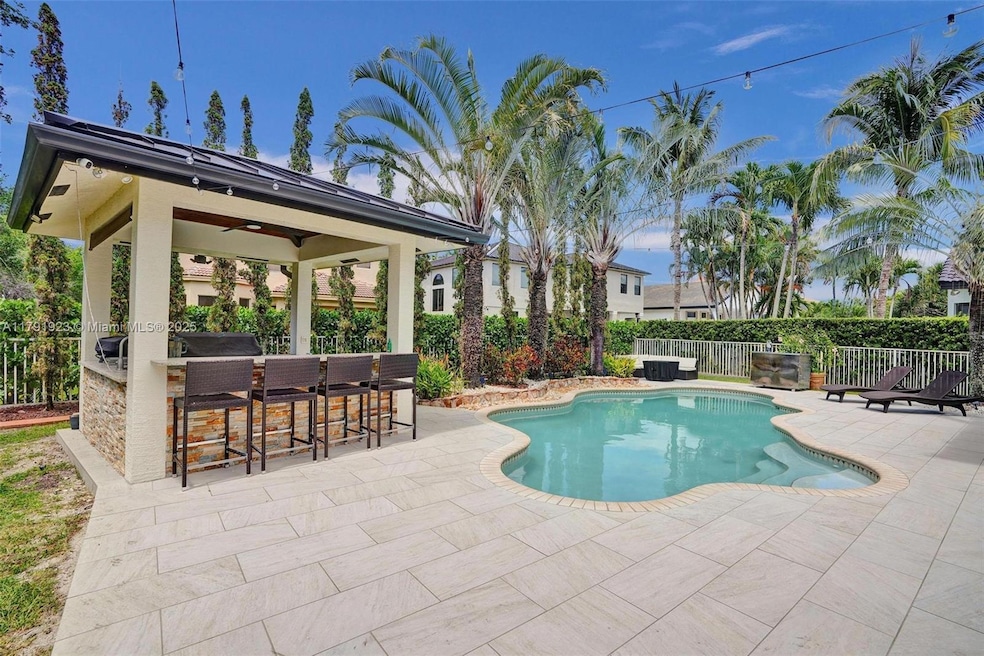 19323 SW 55th St, Miramar, FL 33029 - photo 1