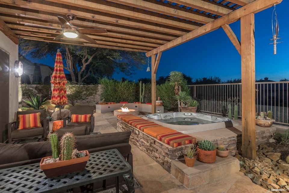 Amazing Entertaining Space