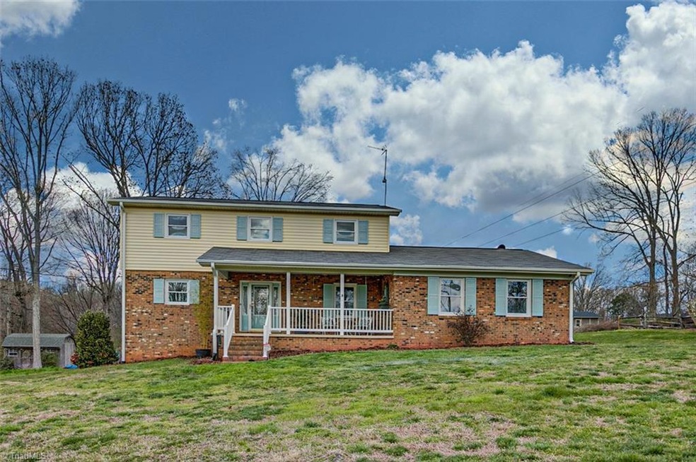 383 Kimberly Dr, Asheboro, NC 27205 - photo 1