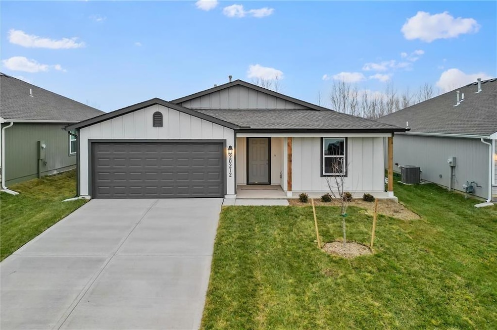 Pending $330,490 • Co-Listing Agent