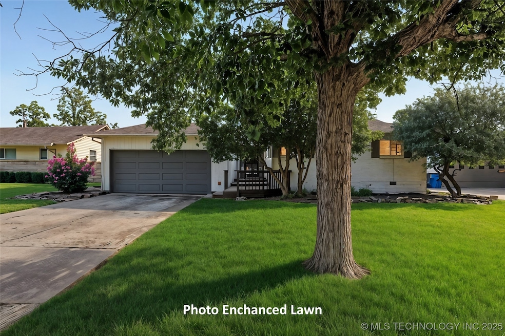 3027 S Joplin Ave, Tulsa, OK 74114 - photo 1