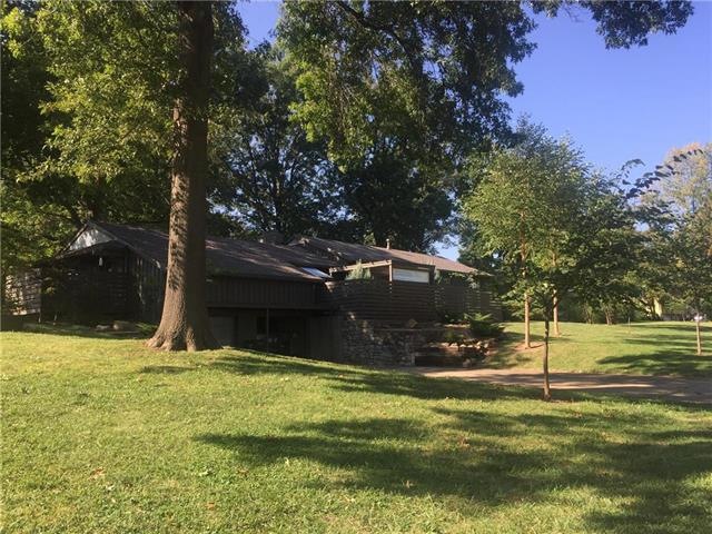 6020 Bond St, Shawnee, KS 66203 - photo 1