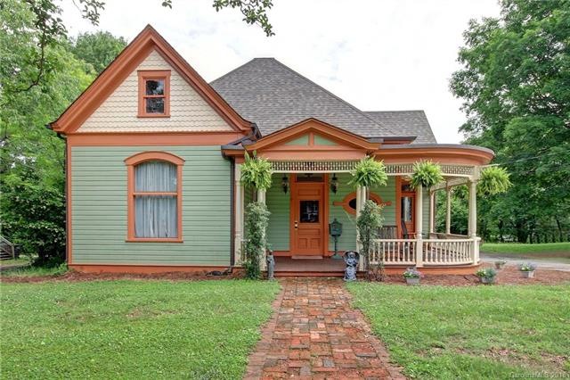 409 S Race St, Statesville, NC 28677 - photo 1