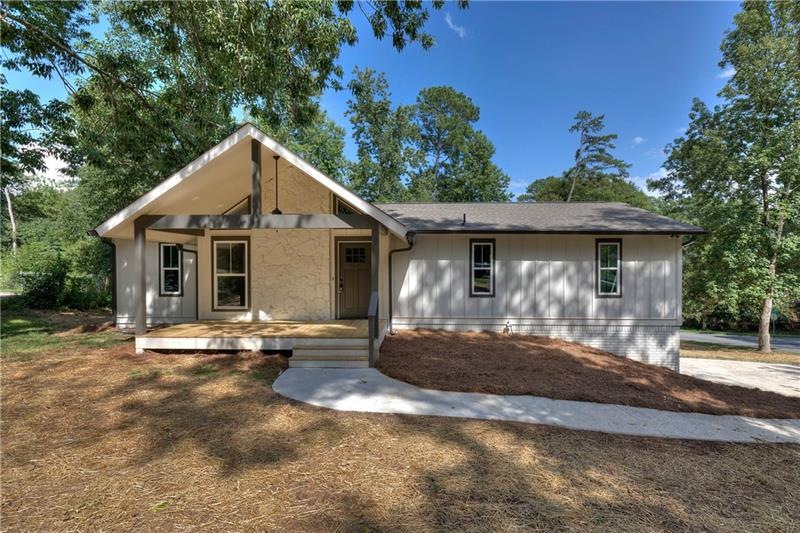 4110 Bolingbrook Dr, Marietta, GA 30062 - photo 1