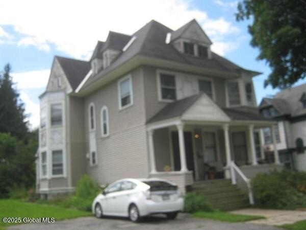 106 W Madison Ave