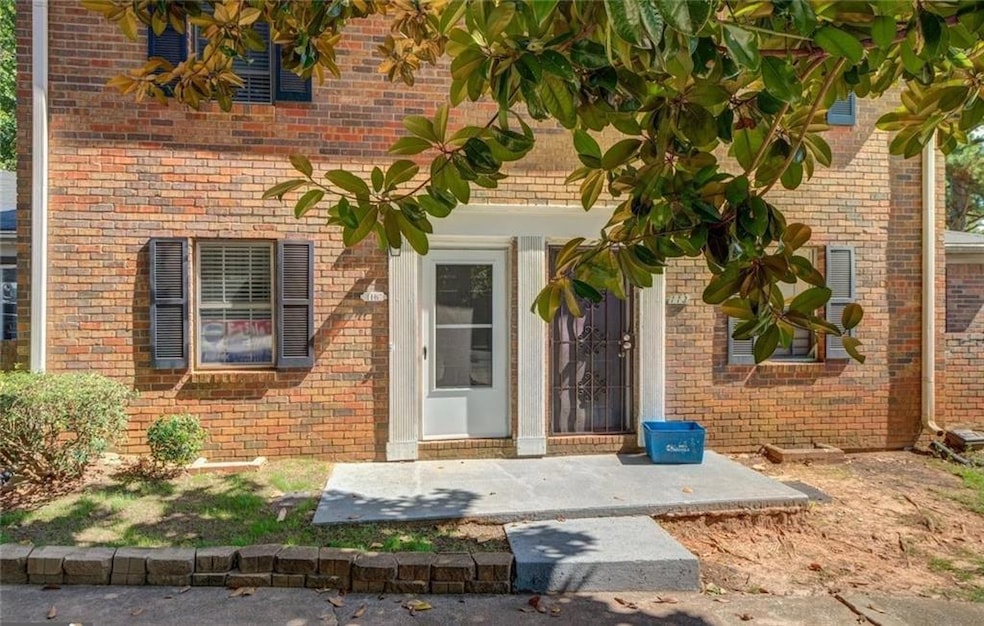 For Rent $1,350/month