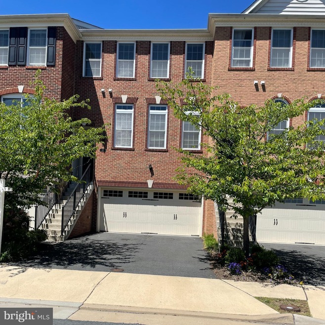 Sold $536,000 • Co-Listing Agent