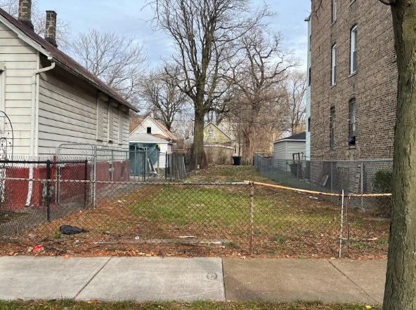 652 W 61st Place, Chicago, IL 60621 - photo 1