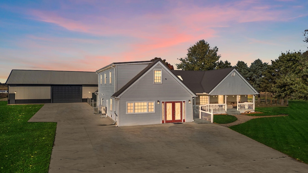 For Sale $574,900 • Co-Listing Agent