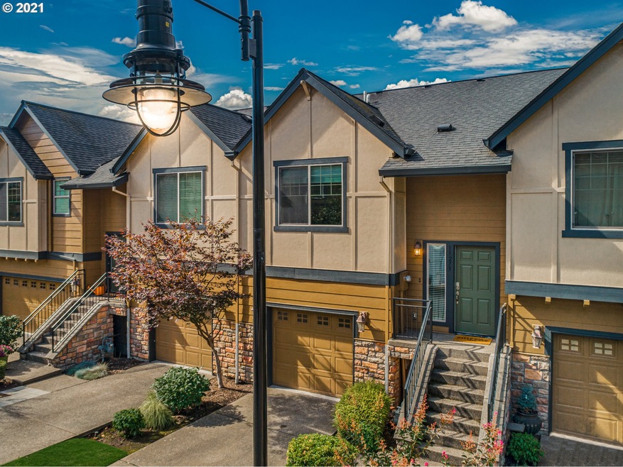 Sold $412,500 • Co-Listing Agent