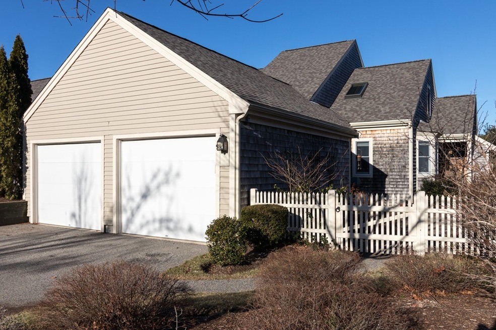 98 Holbeck Corner, Plymouth, MA 02360 - photo 1