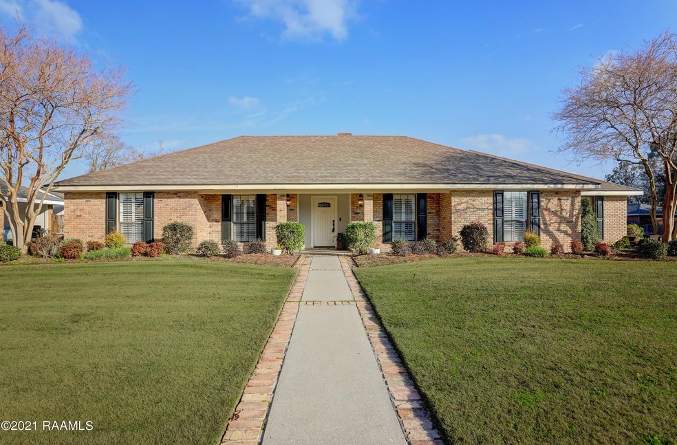 107 Candlestick Ln-2
