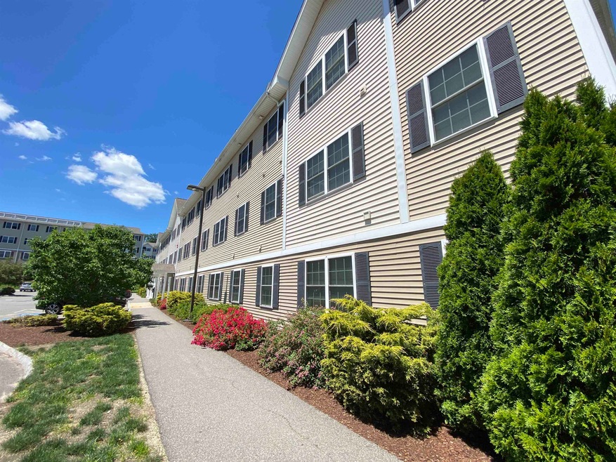 20 Sentinel Ct unit 202, Manchester, NH 03103 - photo 1
