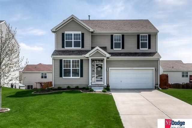 2311 Quartz Dr, Papillion, NE 68046 - photo 1