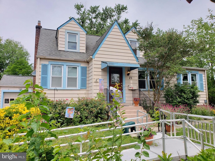 25 Moore St, Moorestown, NJ 08057 - photo 1