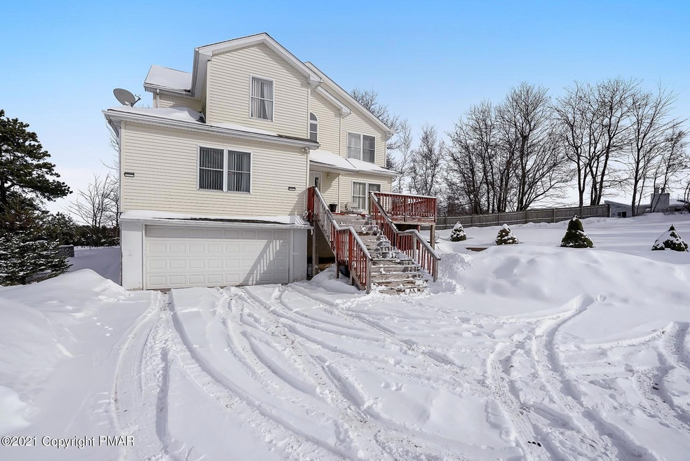 129 English Ivy Ct, Long Pond, PA 18334 - photo 1