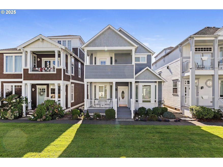 260 Round House Rd, Astoria, OR 97103 - photo 1