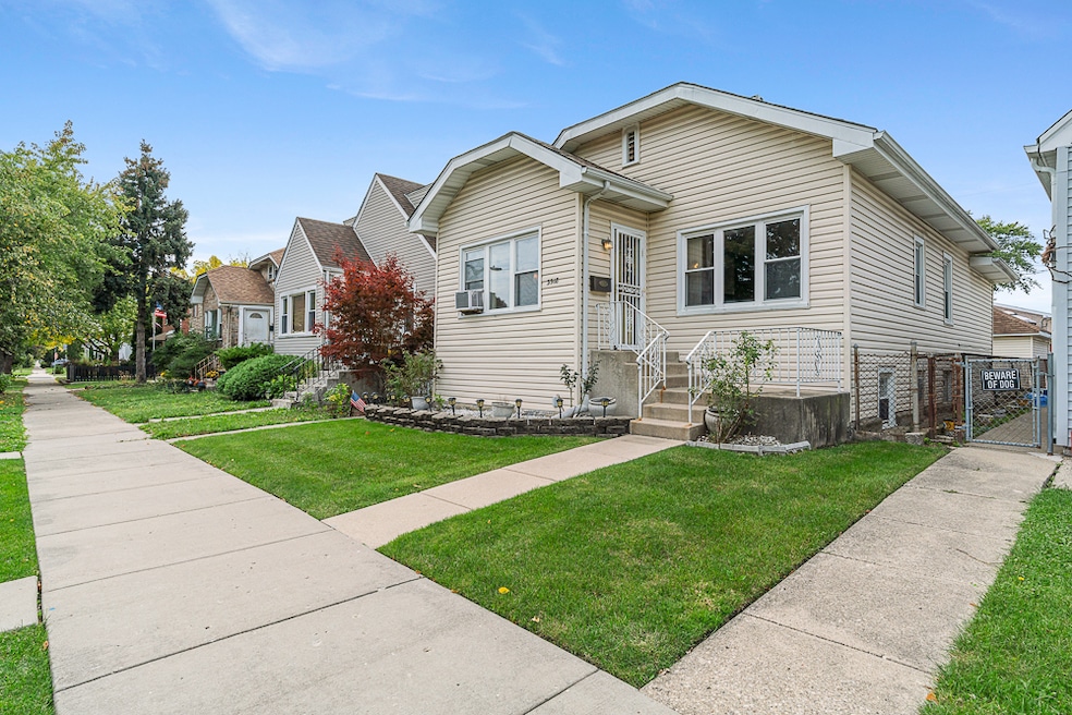 Pending $309,900 • Co-Listing Agent