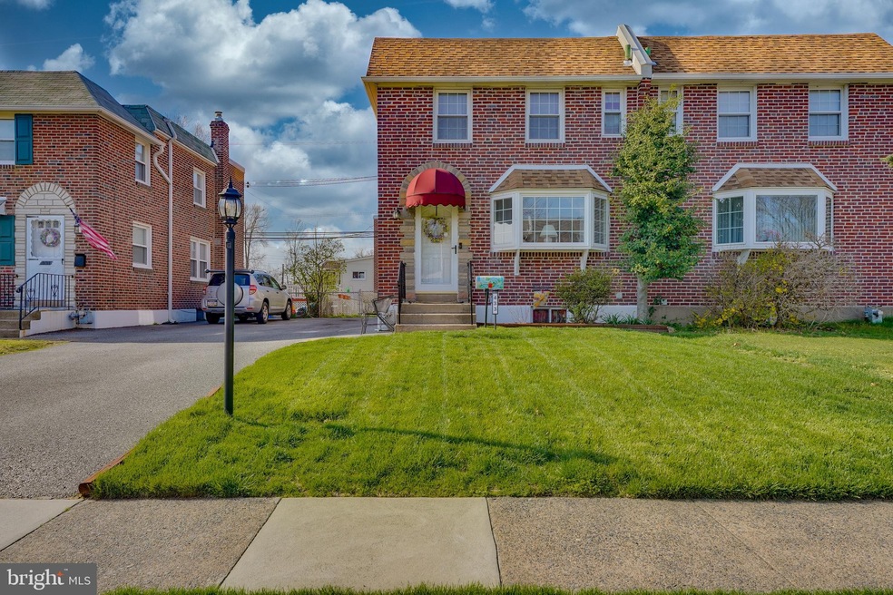 433 E Rodgers St, Ridley Park, PA 19078 - photo 1