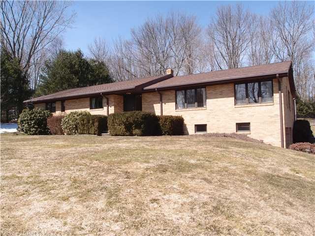 6 Lisbon Terrace, Oxford, CT 06478 - photo 1