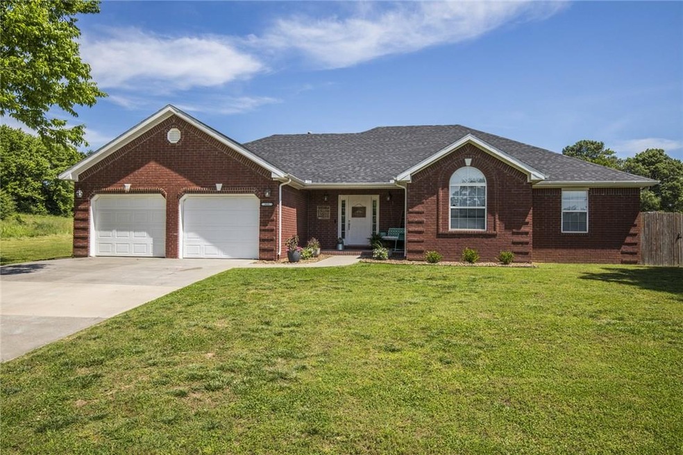 808 E Parks St, Prairie Grove, AR 72753 - photo 1