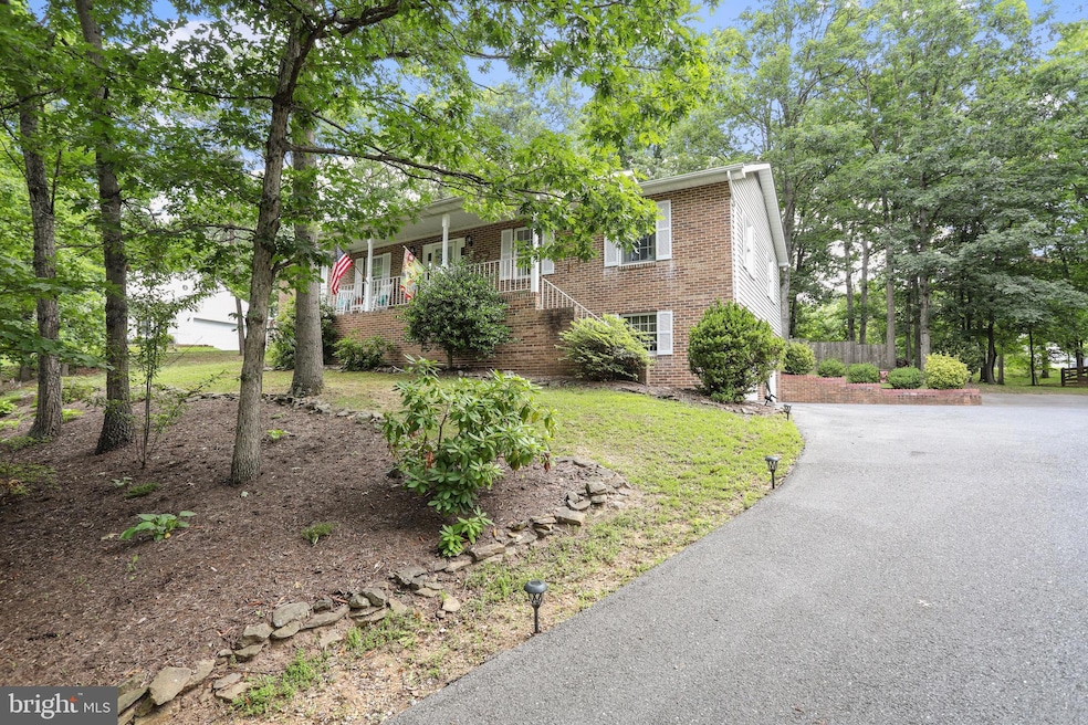 110 Lakewood Dr, Stephens City, VA 22655 - photo 1