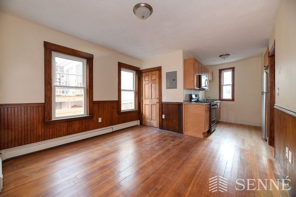 146 Webster Ave unit 1, Cambridge, MA 02141 - photo 1