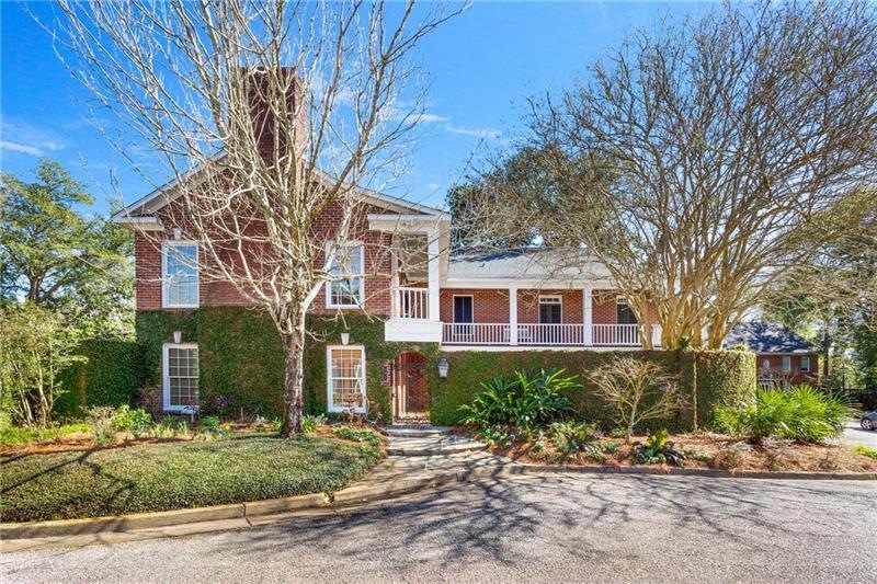 Exceptional Home in Fielding Place!