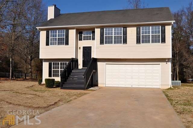 105 Cypress Dr - Front