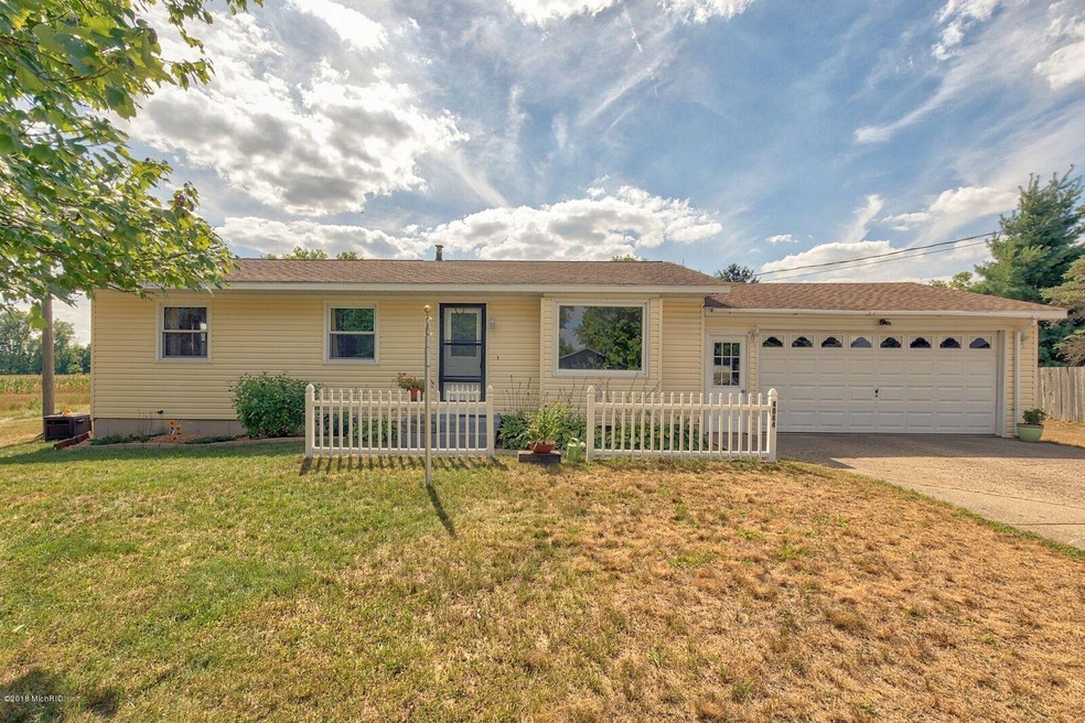 4064 Janet Dr, Dorr, MI 49323 - photo 1