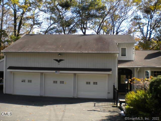 10 Serenity Ln unit A, Sandy Hook, CT 06482 - photo 1