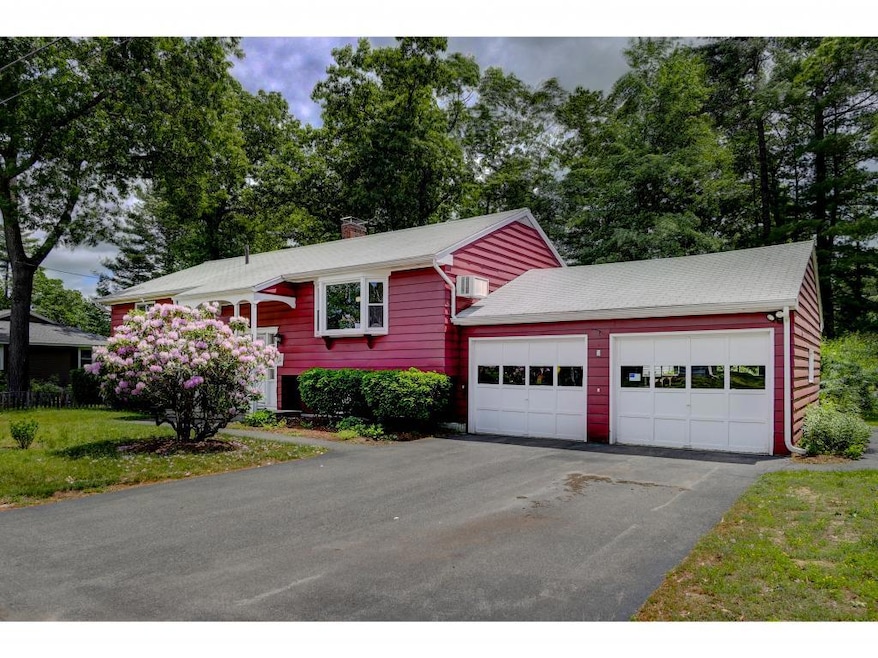 40 Denis St, Manchester, NH 03102 - photo 1