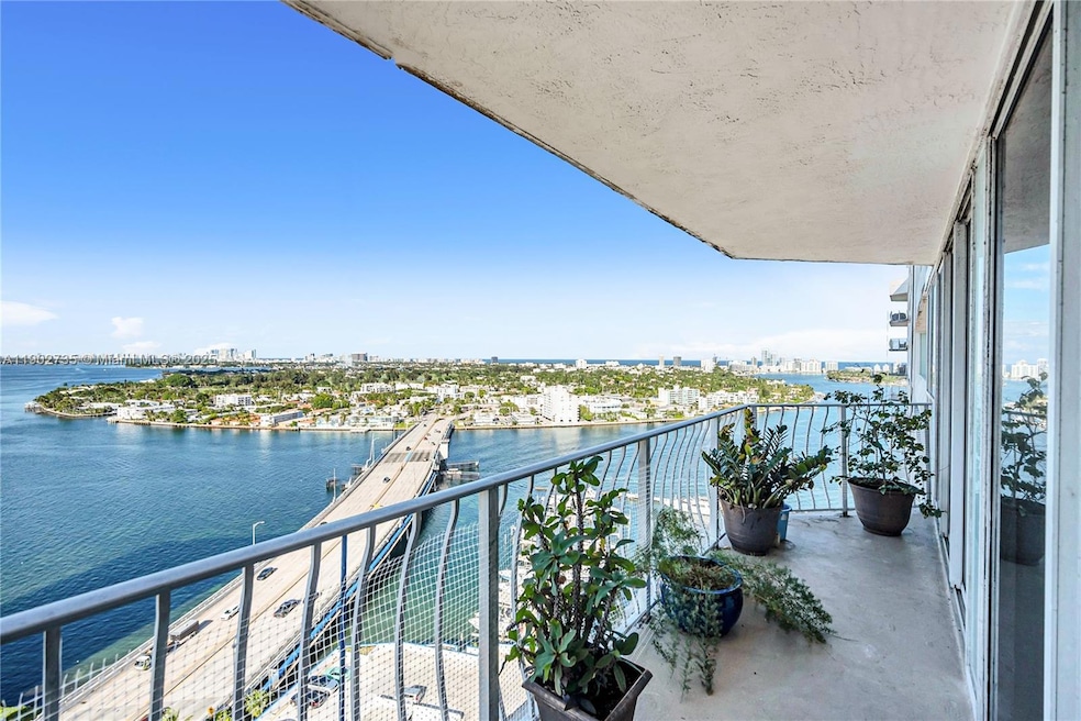 For Sale $435,000 • Co-Listing Agent