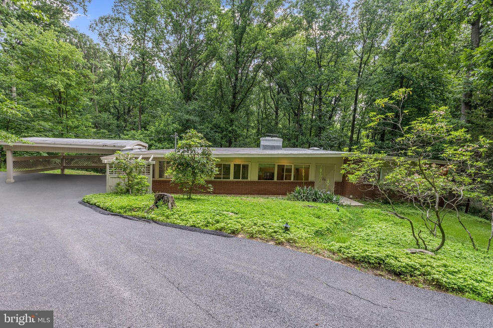 8 Burwood Ct, Lutherville Timonium, MD 21093 - photo 1