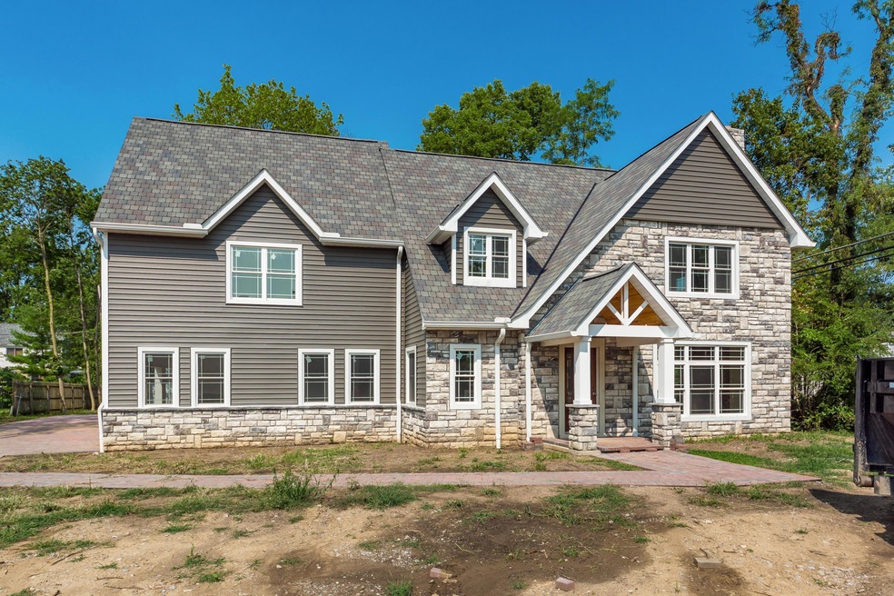 3162 Elbern Ave, Columbus, OH 43209 - photo 1