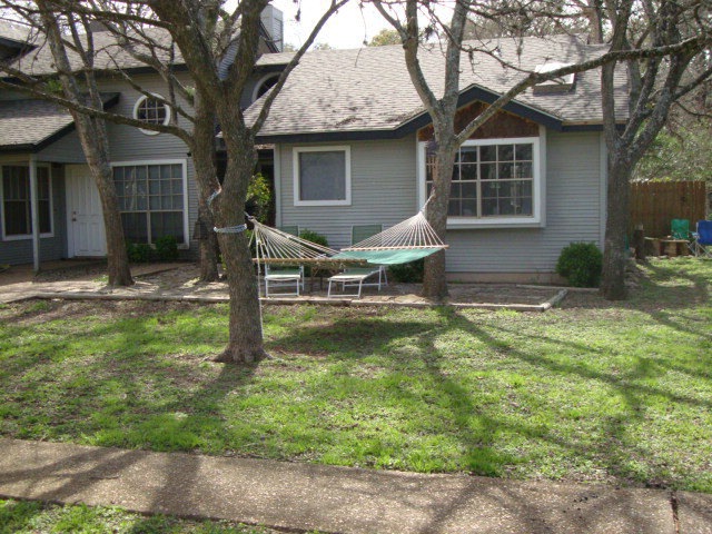 1424 Andra Ln, San Marcos, TX 78666 - photo 1